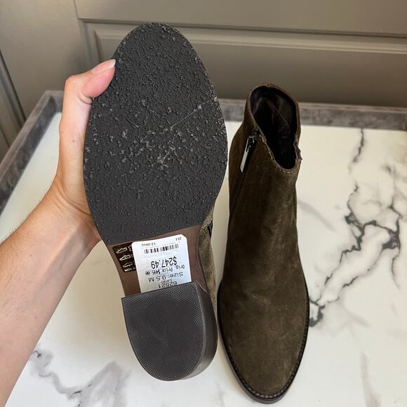 Aquatalia Loren Olive Suede Waterproof Ankle Booties Size 9.5 - Picture 8 of 10